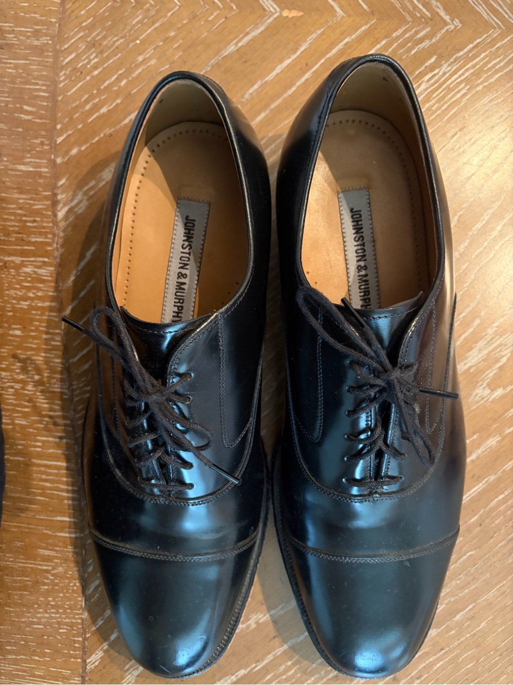 Johnston & Murphy Black Leather Lace-Up Oxfords
